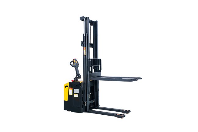 10-Heavy-Duty-Electric-Stacker