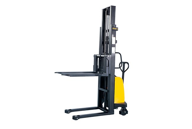 07-Semi-Electric-Stacker